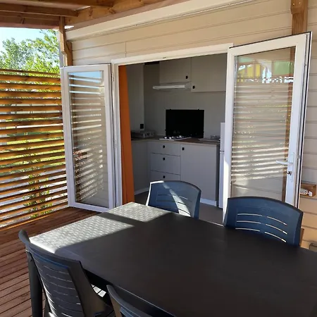 Les Peupliers Campeggio Hyères