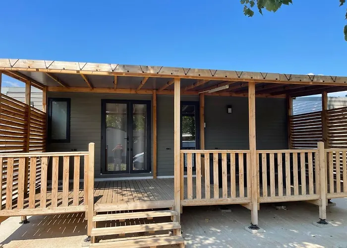 Les Peupliers Hyères