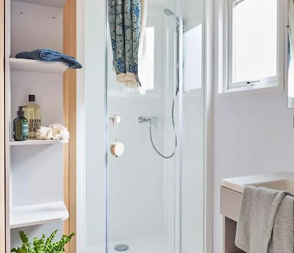 Camping Les Peupliers *